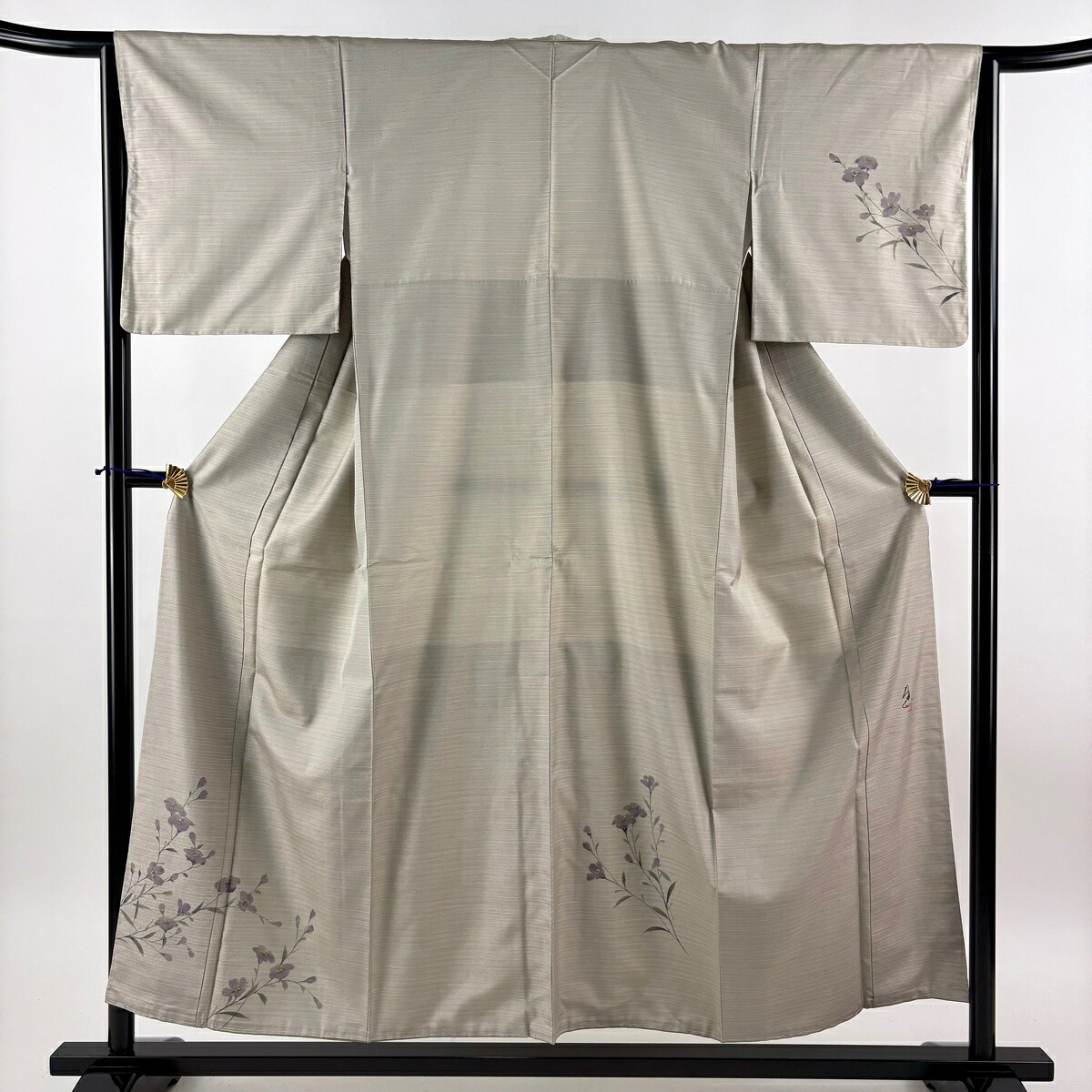 【美品】 付下げ 身丈154.5cm 裄丈64cm M 袷 大島紬地 落款あり 証紙あり 草花 縞 灰茶 正絹 名品 【中古】