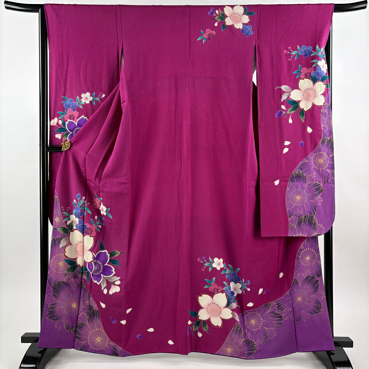 振袖 身丈163cm 裄丈65.5cm M 袷 桂由美 落款あり 桜 地紋 金彩 縮緬 紫 正絹 名品 【中古】