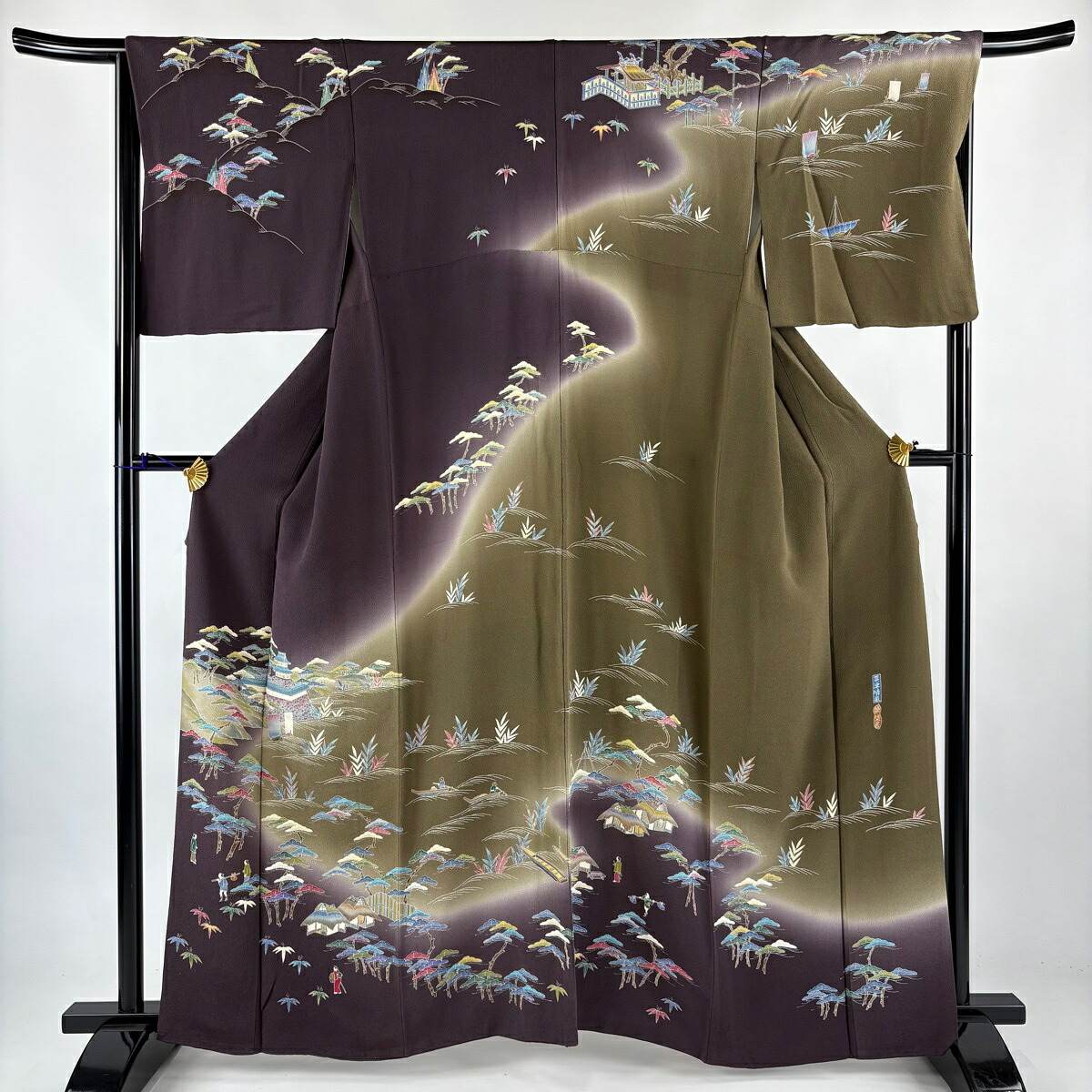 訪問着 身丈161cm 裄丈67.5cm L 袷 精染居 上野街子 落款あり 栗津晴嵐 松 縮緬 染め分け 灰紫 正絹 逸品 【中古】