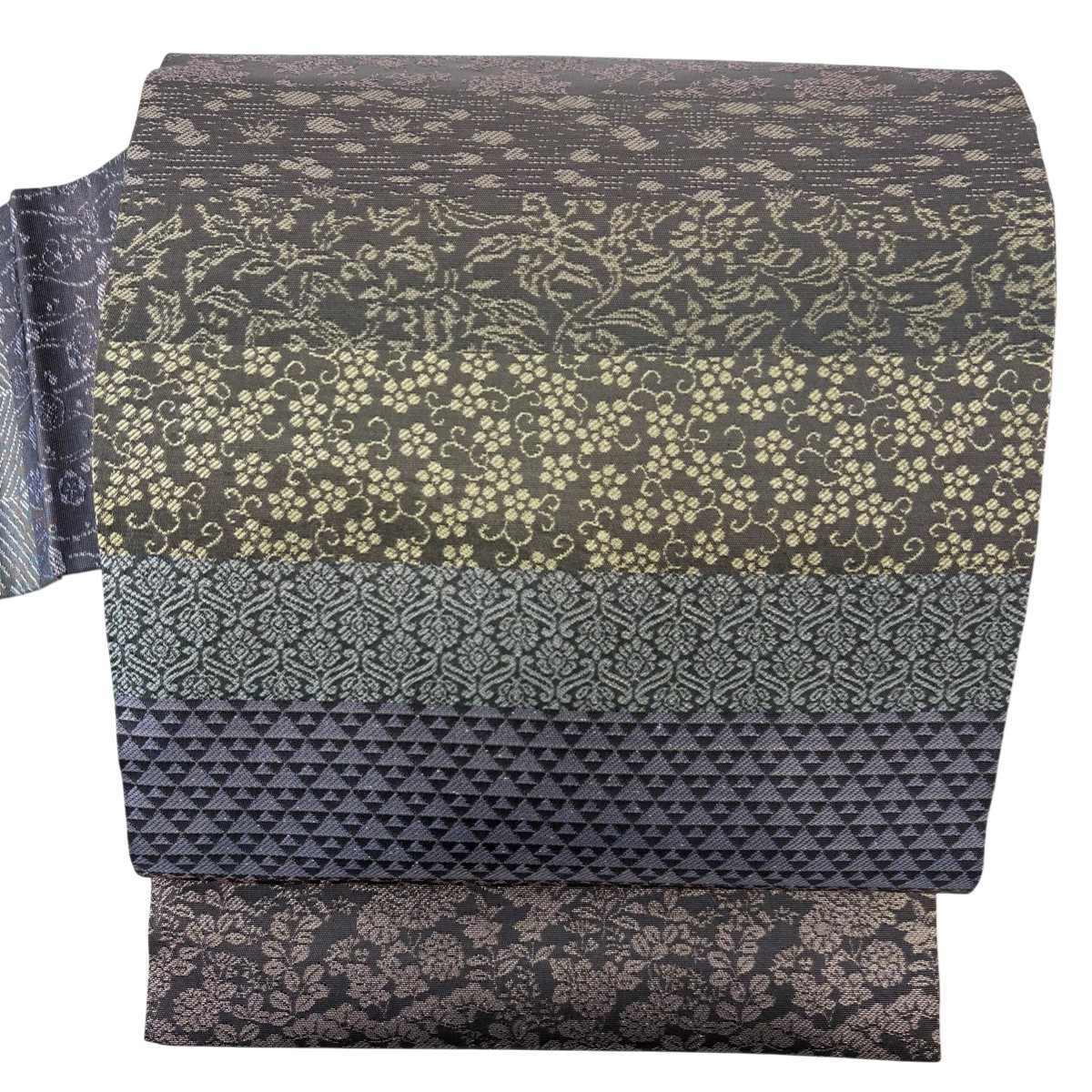 【美品】 名古屋帯 秀品 秋草 鱗 箔 茶紫 正絹 【中古】 msp50