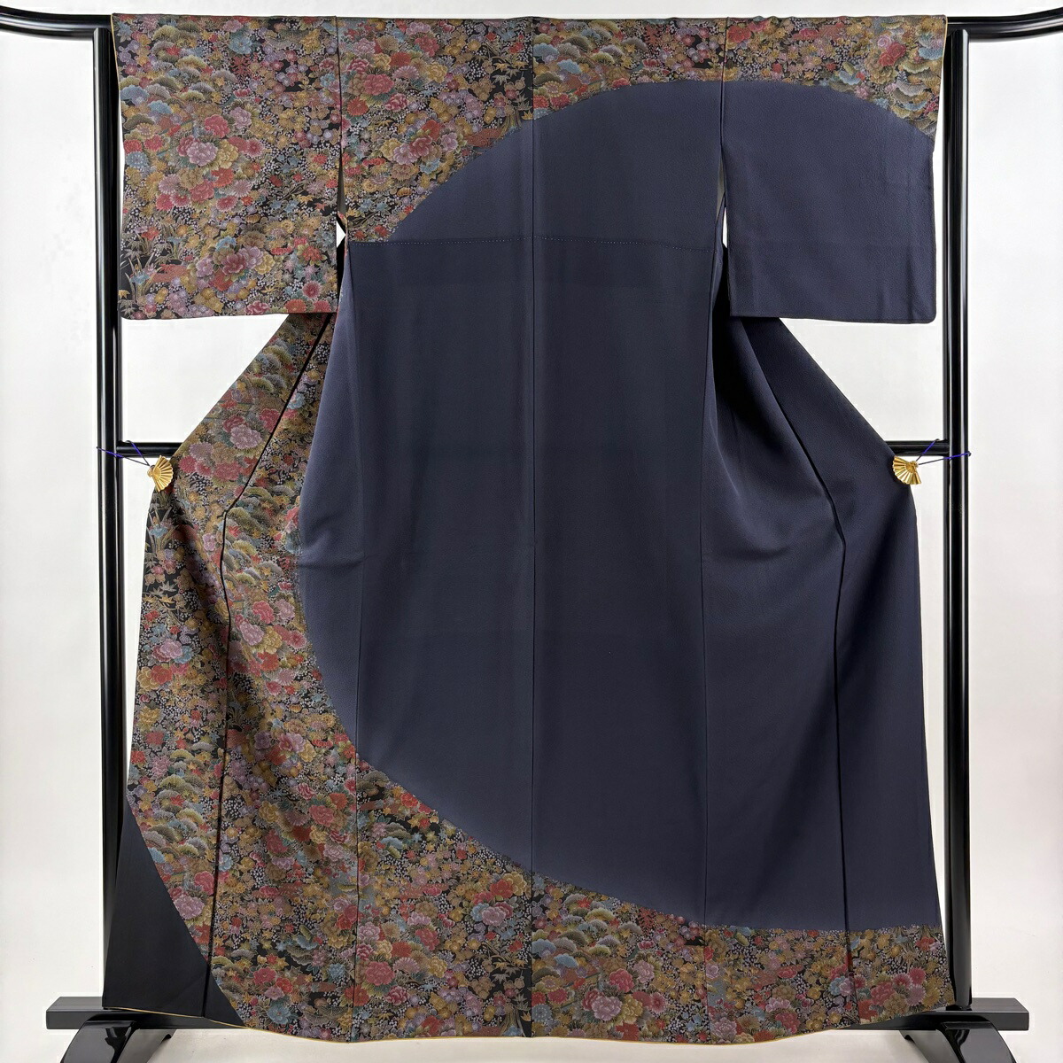 訪問着 身丈160.5cm 裄丈64cm M 袷 草花 松竹梅 金彩 ぼかし 濃紫 正絹 秀品 【中古】