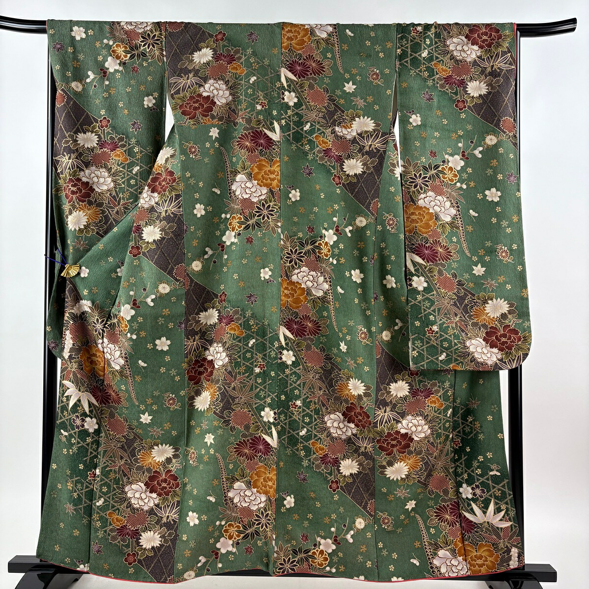 振袖 身丈159cm 裄丈67cm M 袷 草花 間垣 金彩 緑 正絹 秀品 【中古】