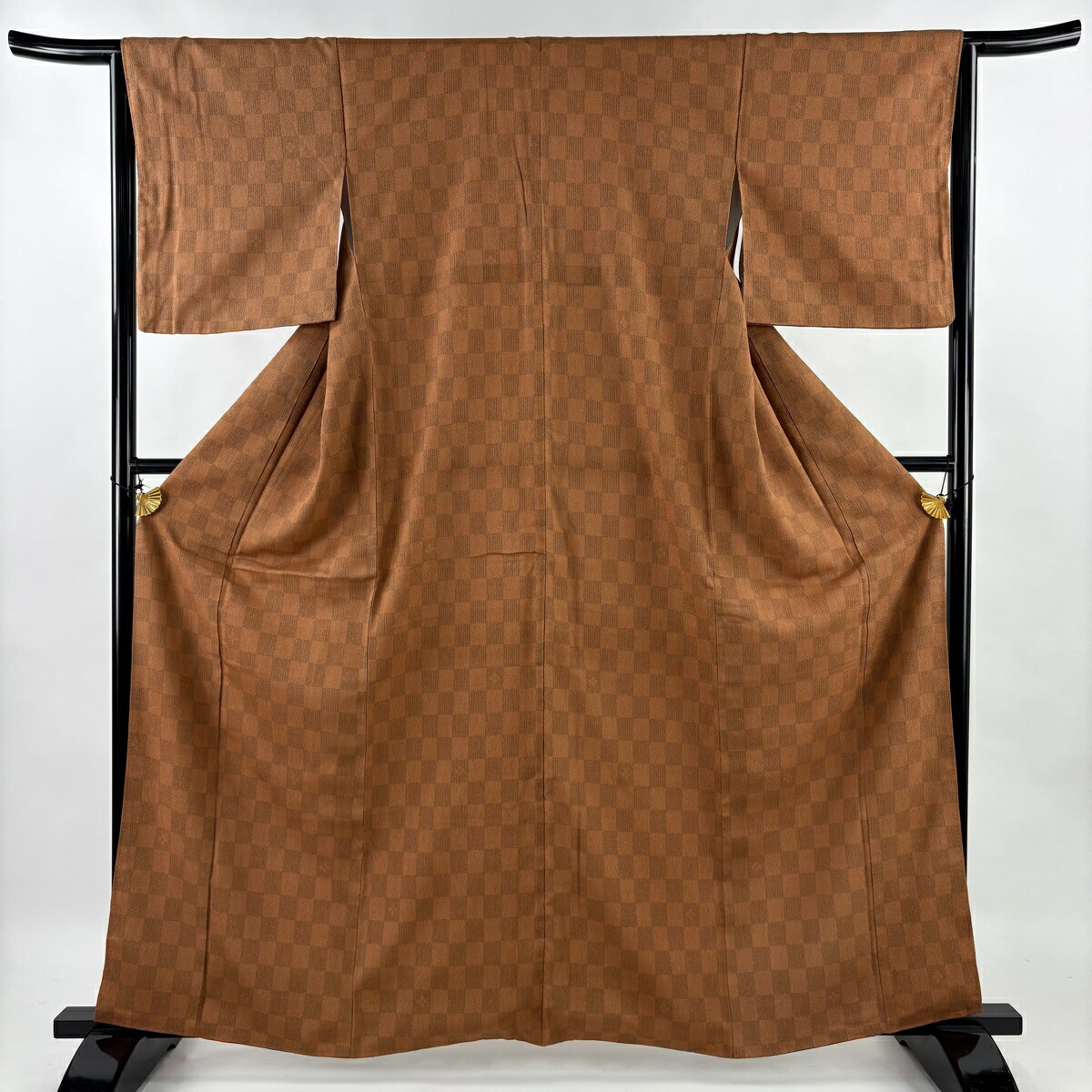 小紋 身丈163cm 裄丈65.5cm M 袷 変わり市松 縦縞模様 茶色 正絹 秀品 【中古】