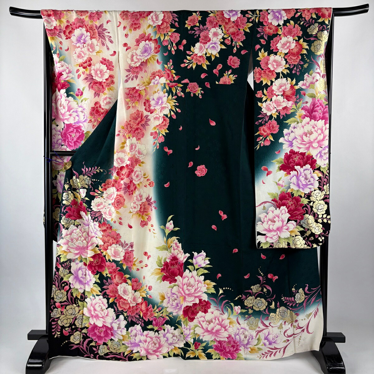 【美品】 振袖 身丈168.5cm 裄丈68cm L 袷 牡丹 桜 箔 金彩 深緑 正絹 名品 【中古】