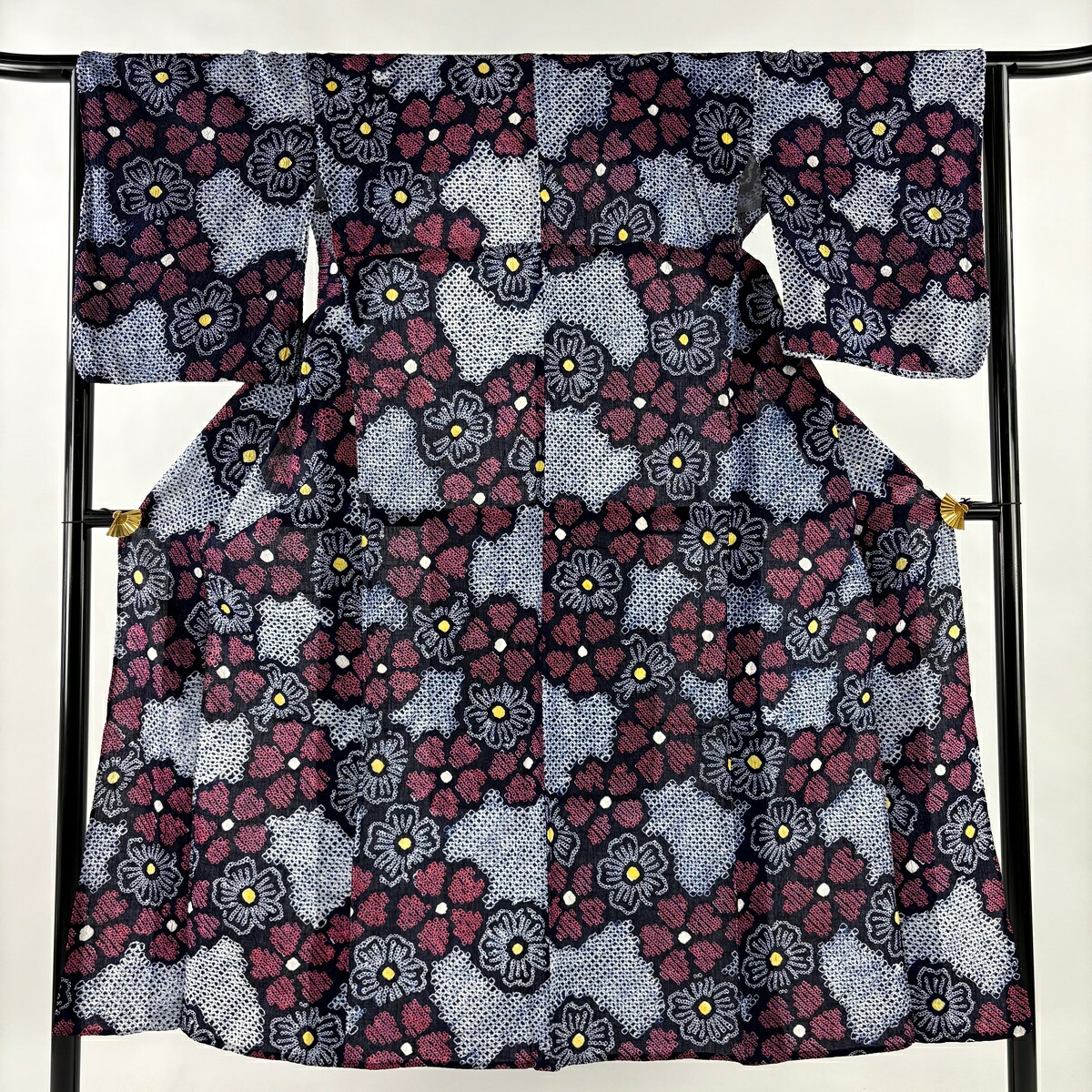 【美品】 浴衣 身丈145cm 裄丈64cm M 絞り浴衣 花 濃紺 綿 名品 【中古】