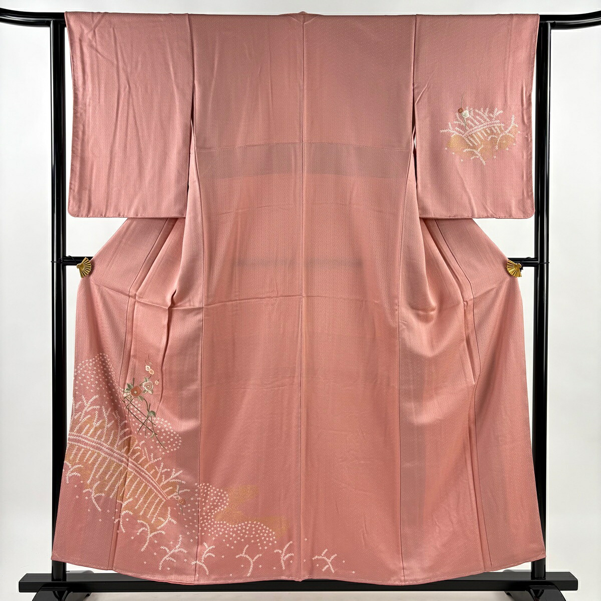 付下げ 身丈156cm 裄丈62.5cm S 袷 椿 柴垣 刺繍 絞り ピンク 正絹 秀品 【中古】