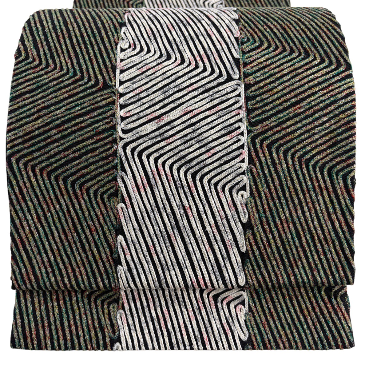 【美品】 袋帯 名品 無月 落款あり 幾何学 箔 緑 全通 正絹 【中古】 msp50