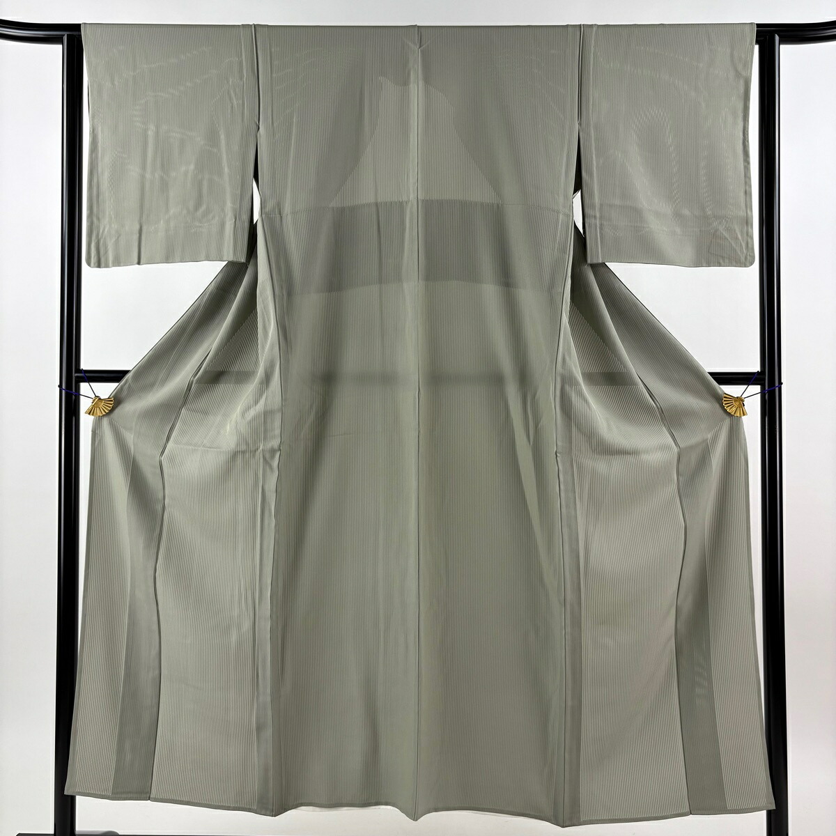 色無地 身丈153cm 裄丈62cm S 薄物 縦絽 灰緑 正絹 名品 【中古】