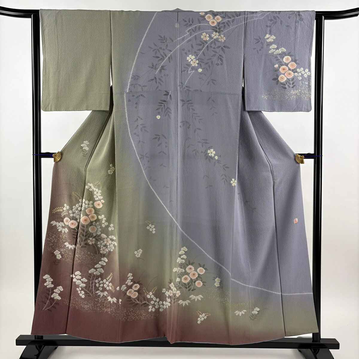 訪問着 身丈155cm 裄丈63.5cm S 袷 滝泰 落款あり 草花 笹 絞り 金銀彩 灰緑 正絹 名品 一つ紋 【中古】
