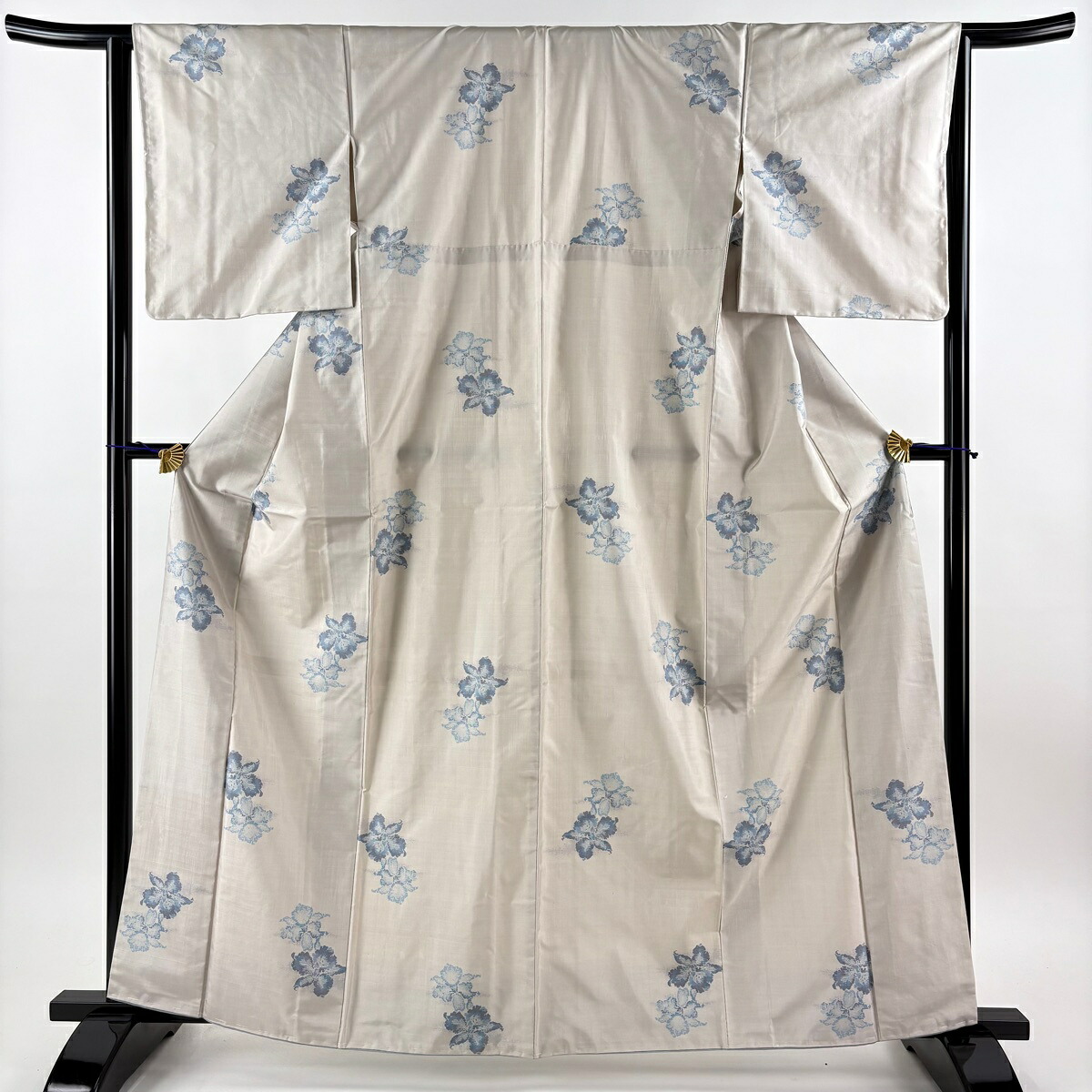 大島紬 身丈164cm 裄丈64cm M 袷 都喜ヱ門 証紙あり 花 灰白 正絹 逸品 【中古】