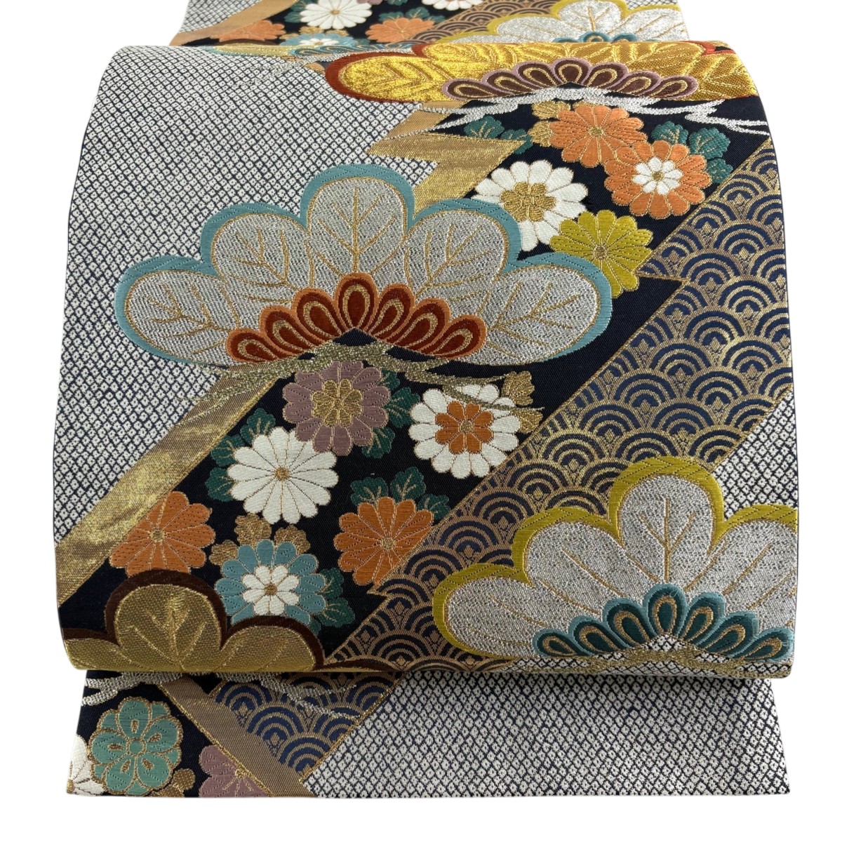 【美品】 袋帯 秀品 松 菊 唐織 金銀糸 濃紺 六通 正絹 【中古】