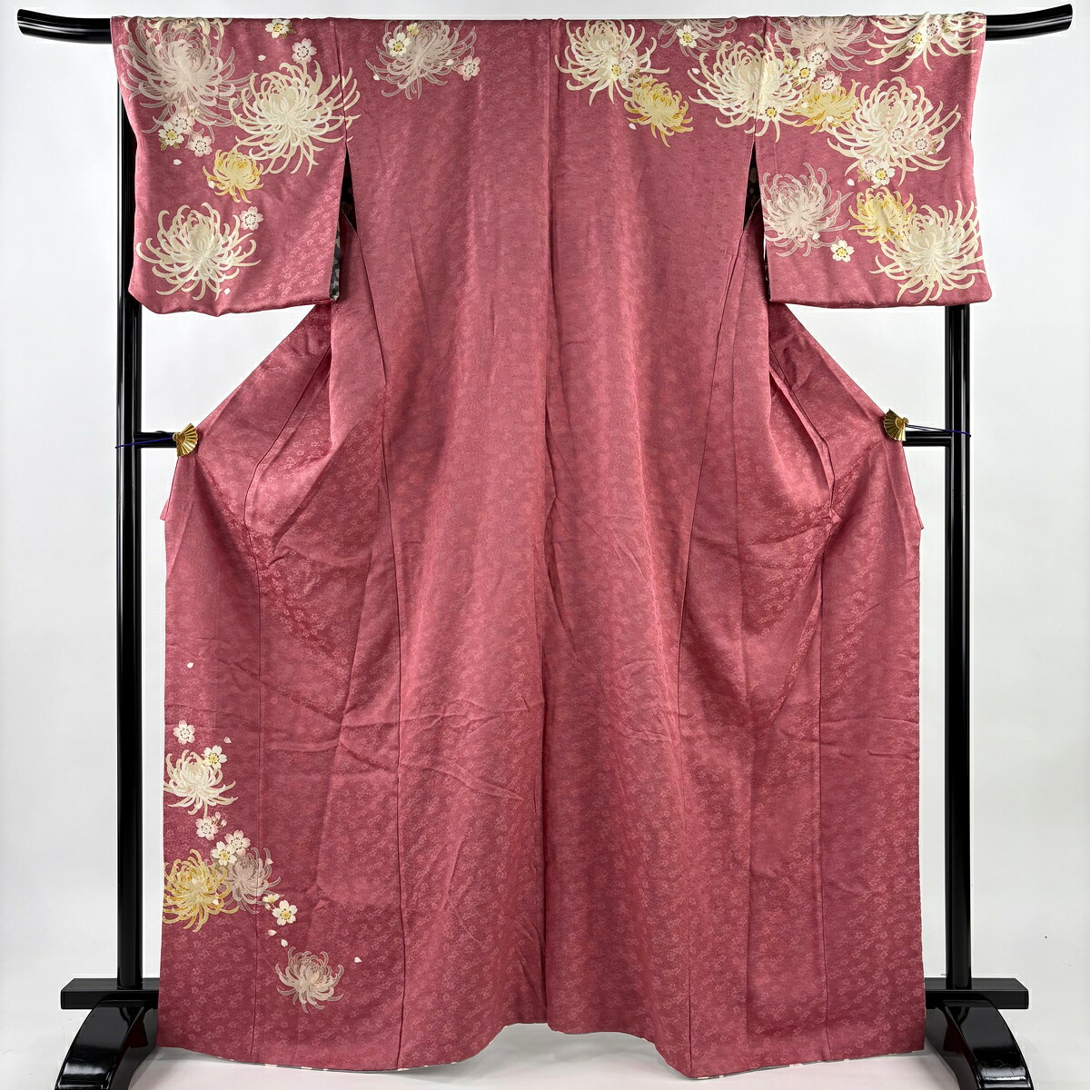 付下げ 身丈168.5cm 裄丈68.5cm L 袷 やまと リバーシブル 乱菊 桜 ピンク 正絹 名品 【中古】