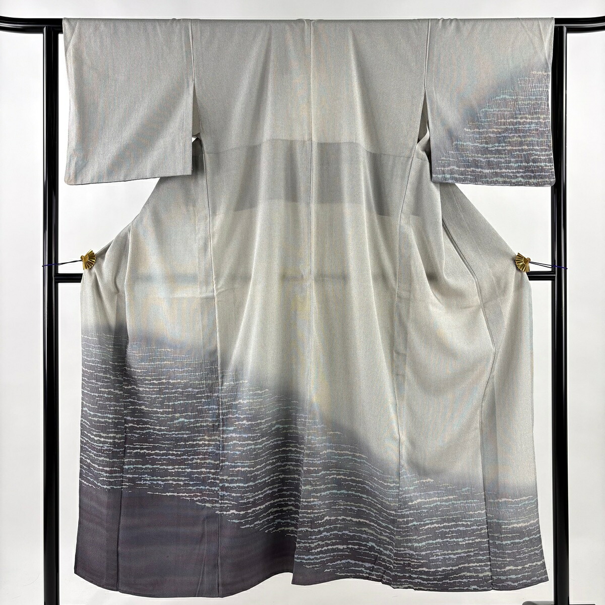 付下げ 身丈150.5cm 裄丈62.5cm S 単衣 霞 ぼかし 灰紫 正絹 名品 【中古】