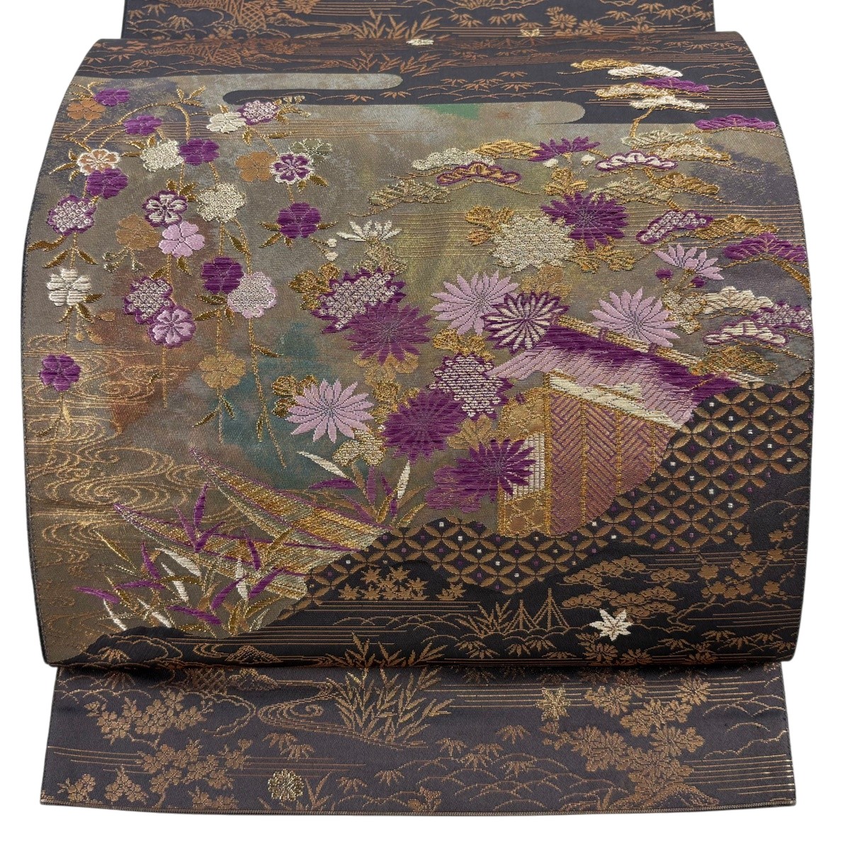 【美品】 袋帯 珠玉 天津御姉紫 名書きあり 菊 舟 現ナマ糸 刺しゅう 灰紫 お太鼓柄 正絹 【中古】