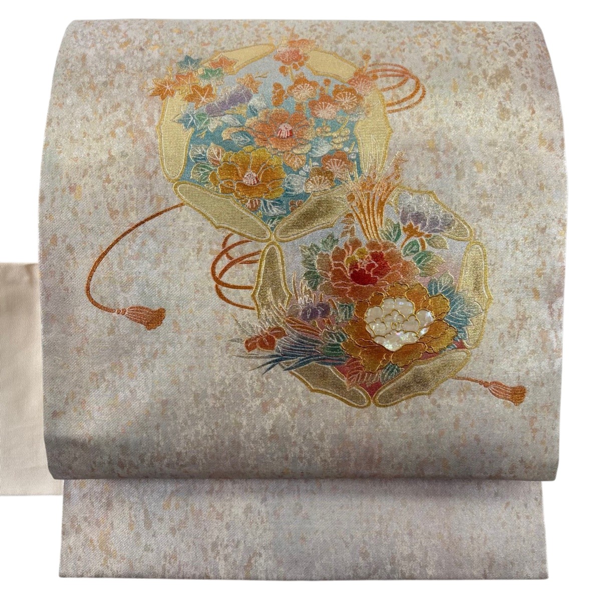 名古屋帯 秀品 牡丹 組紐 金彩 螺鈿 ベージュ 正絹 【中古】