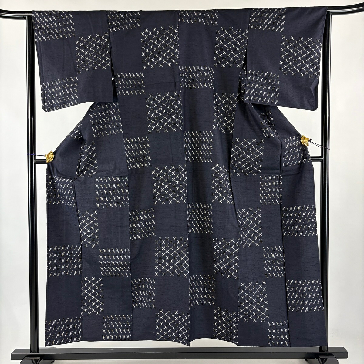 紬 身丈154.5cm 裄丈64.5cm M 単衣 市松 絣 濃紺 正絹 名品 【中古】 msp30