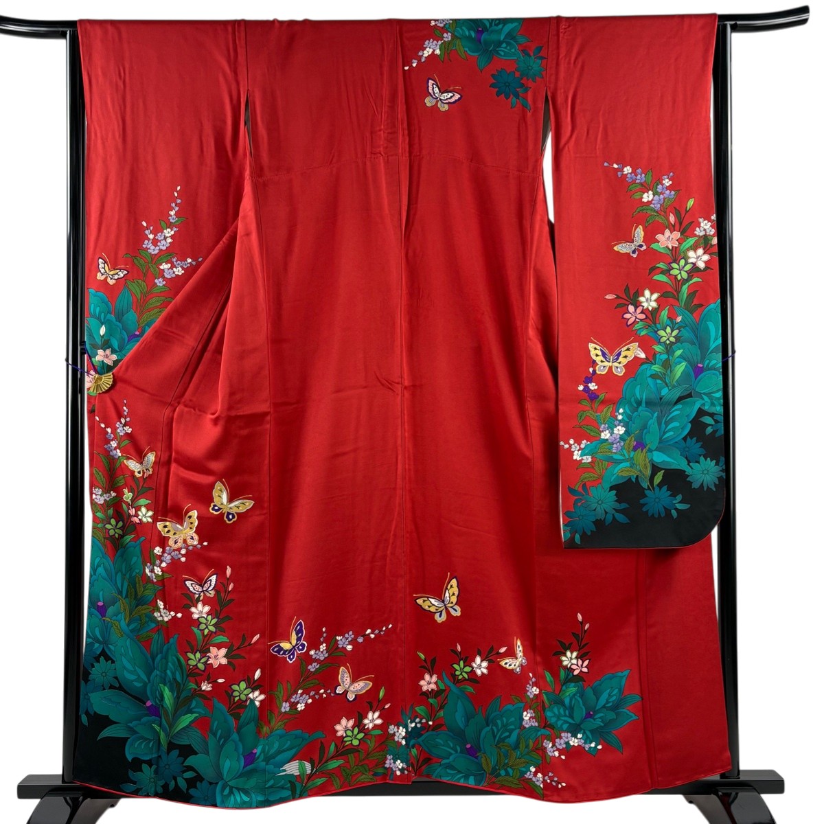 振袖 身丈157.5cm 裄丈65cm M 袷 鈴乃屋 蝶 草花 金彩 ぼかし 赤 正絹 秀品 【中古】 msp30