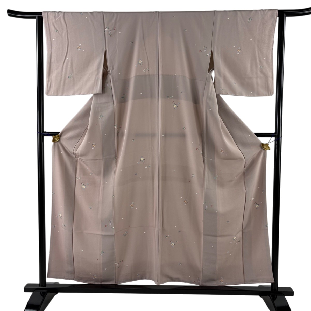 小紋 身丈157cm 裄丈64cm M 袷 桜 花びら ピンクベージュ 正絹 秀品 【中古】