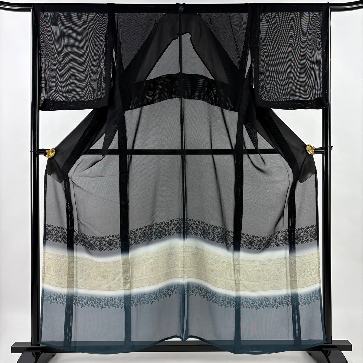 【美品】 黒留袖 身丈157cm 裄丈67cm M 薄物 紗 鳳凰 草花 ぼかし 黒 正絹 秀品 【中古】