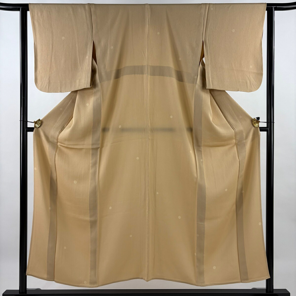【美品】 小紋 身丈153.5cm 裄丈63cm S 単衣 幾何学模様 薄茶色 正絹 名品 一つ紋 【中古】 msp30