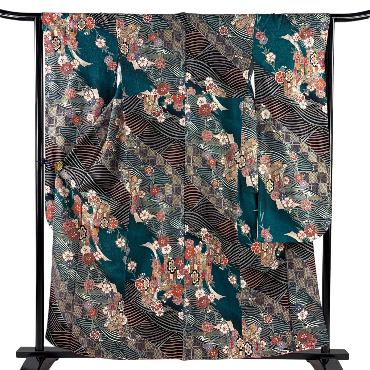 振袖 身丈157.5cm 裄丈64cm M 袷 御所車 桜 金彩 ぼかし 緑 正絹 名品 【中古】