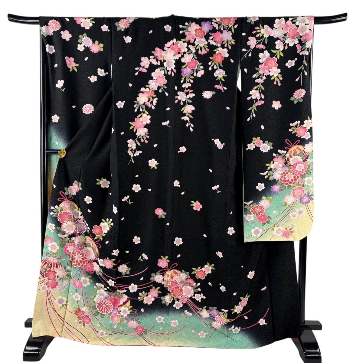【美品】 振袖 身丈168cm 裄丈68cm L 袷 菊 桜 金通し 金彩 黒 正絹 名品 【中古】 13,884円