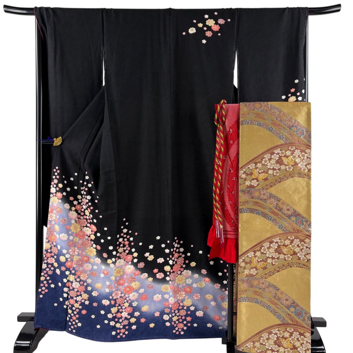 【美品】 振袖 身丈164.5cm 裄丈68.5cm L 袷 袋帯フルセット 桜 金彩 染め分け 黒 正絹 秀品 【中古】
