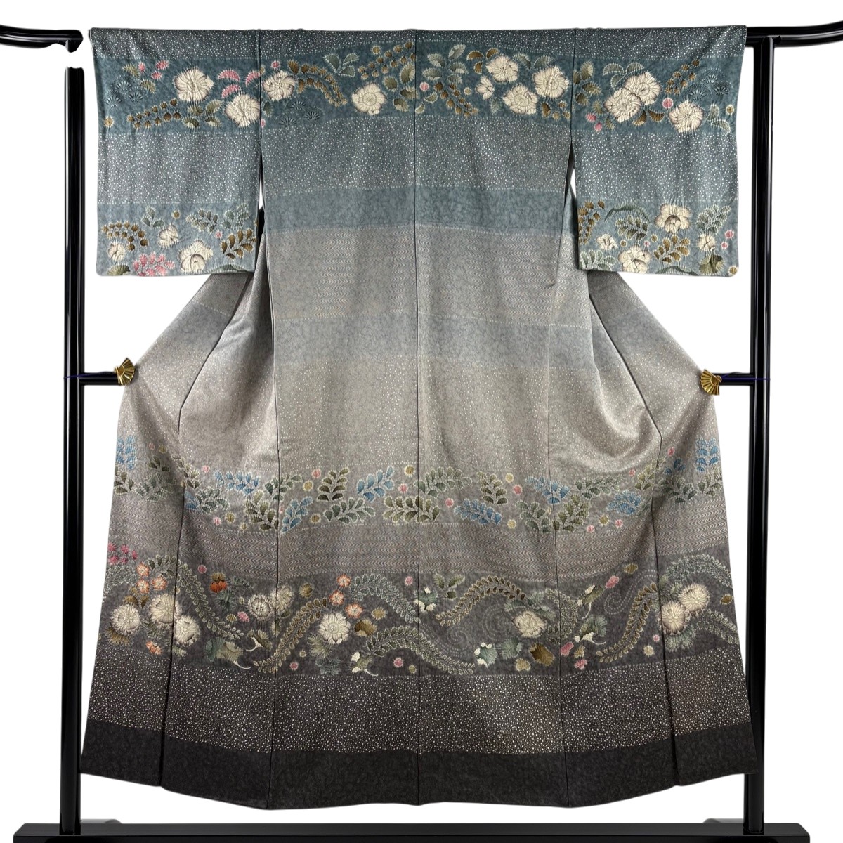 【美品】 訪問着 身丈151cm 裄丈61.5cm S 袷 草花 箔散らし柄 銀通し 絞り 灰色 正絹 名品 【中古】