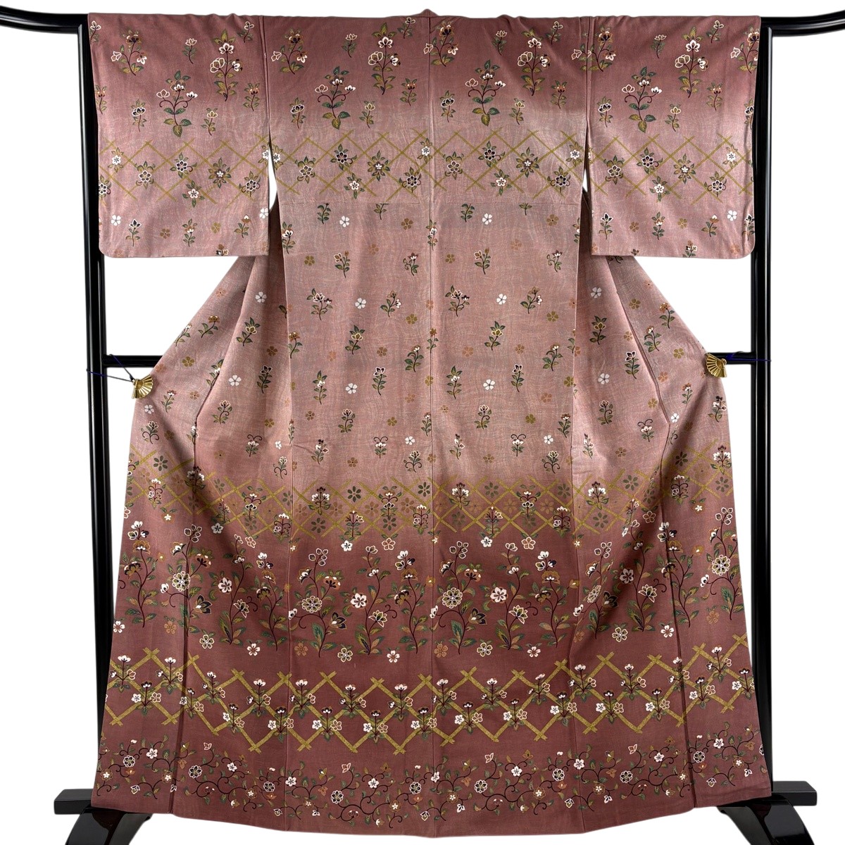 【美品】 訪問着 身丈163.5cm 裄丈65.5cm M 袷 紬地 草花 花唐草 金彩 赤茶 正絹 秀品 【中古】