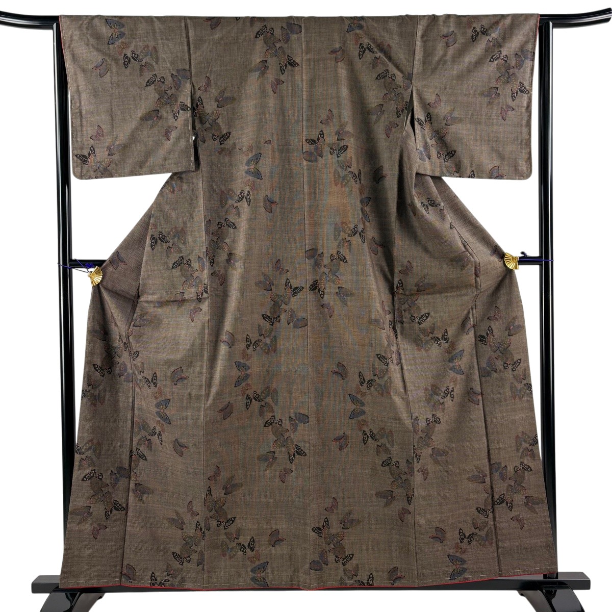 大島紬 身丈160.5cm 裄丈64.5cm M 袷 証紙あり 蝶 焦茶色 正絹 秀品 【中古】