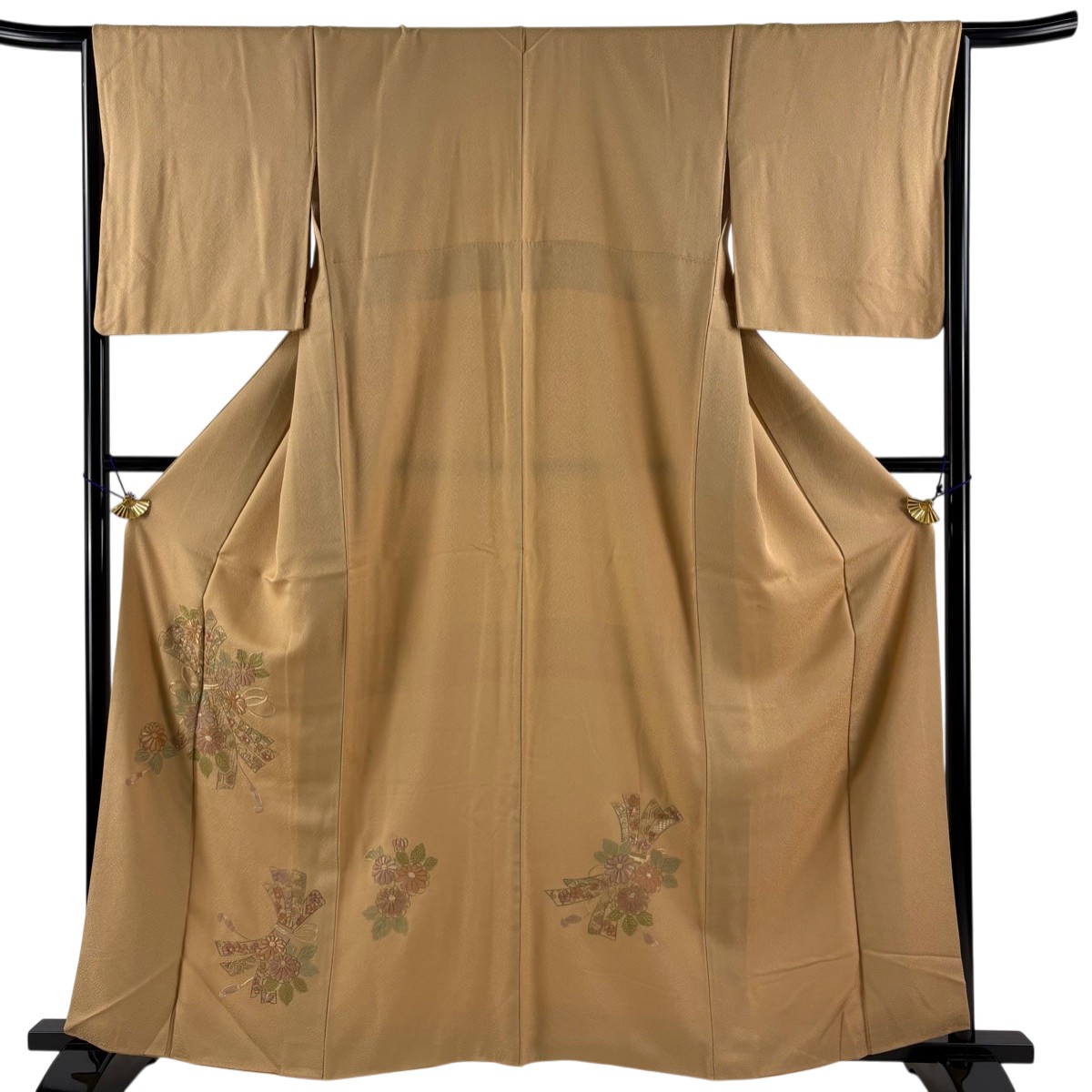 付下げ 身丈160.5cm 裄丈65cm M 袷 束ね熨斗 菊 刺繍 金糸 薄茶色 正絹 秀品 【中古】