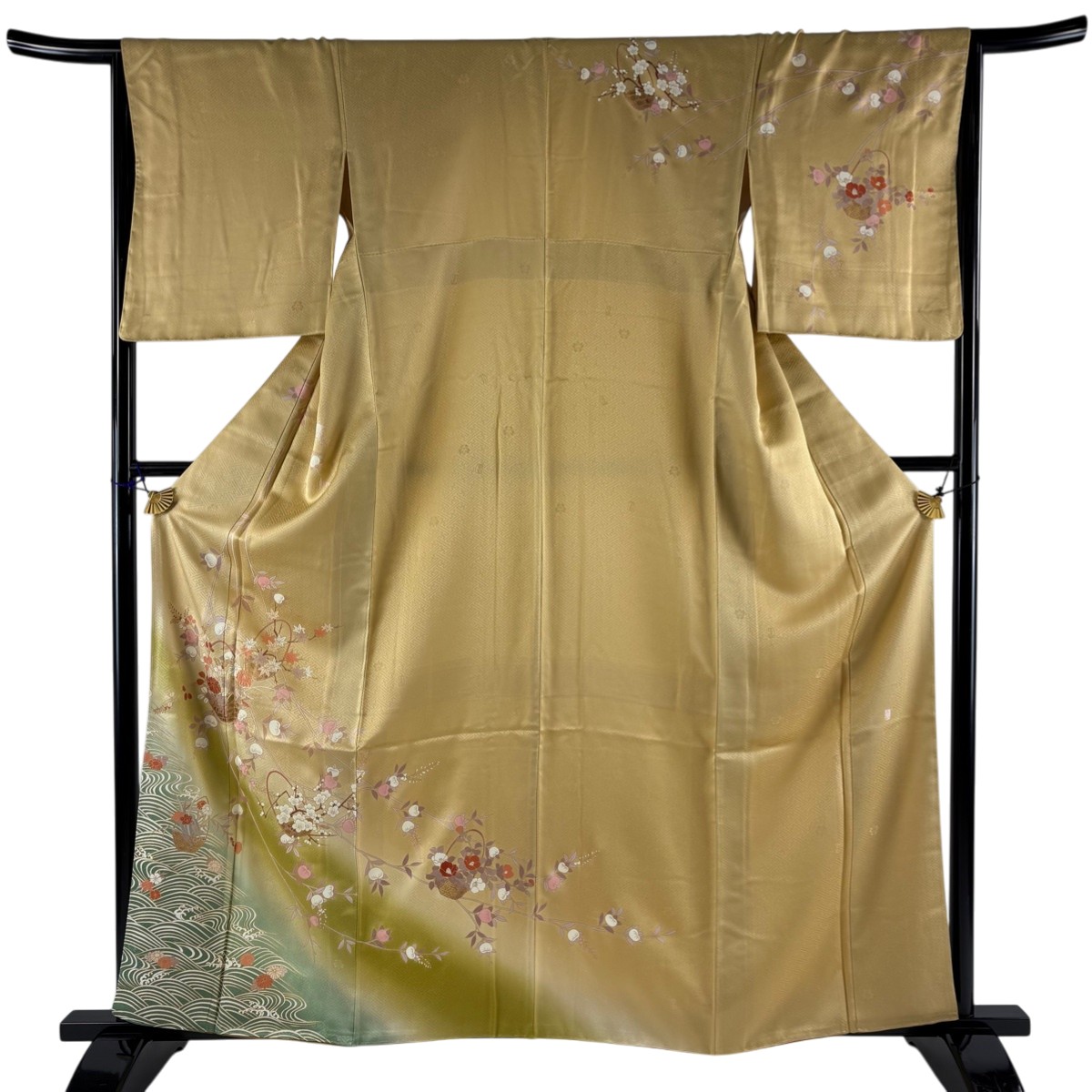 【美品】 訪問着 身丈161cm 裄丈66cm M 袷 吾妻徳穂 鈴乃屋 落款あり 花籠 橘 金彩 ぼかし 山吹茶色 正絹 名品 【中古】