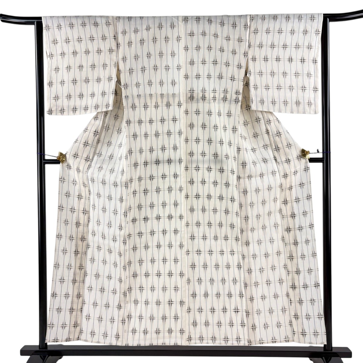 【美品】 紬 身丈155cm 裄丈63.5cm S 単衣 縞 井桁絣 クリーム 正絹 逸品 【中古】 26,128円