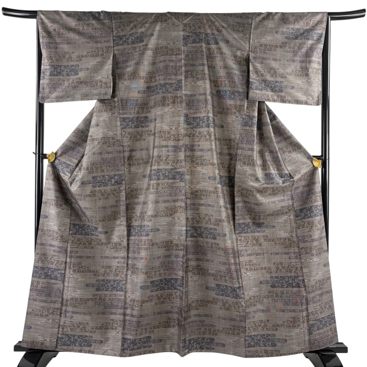 【美品】 紬 身丈162cm 裄丈66cm M 袷 ヱ霞 花唐草 焦茶色 正絹 名品 【中古】
