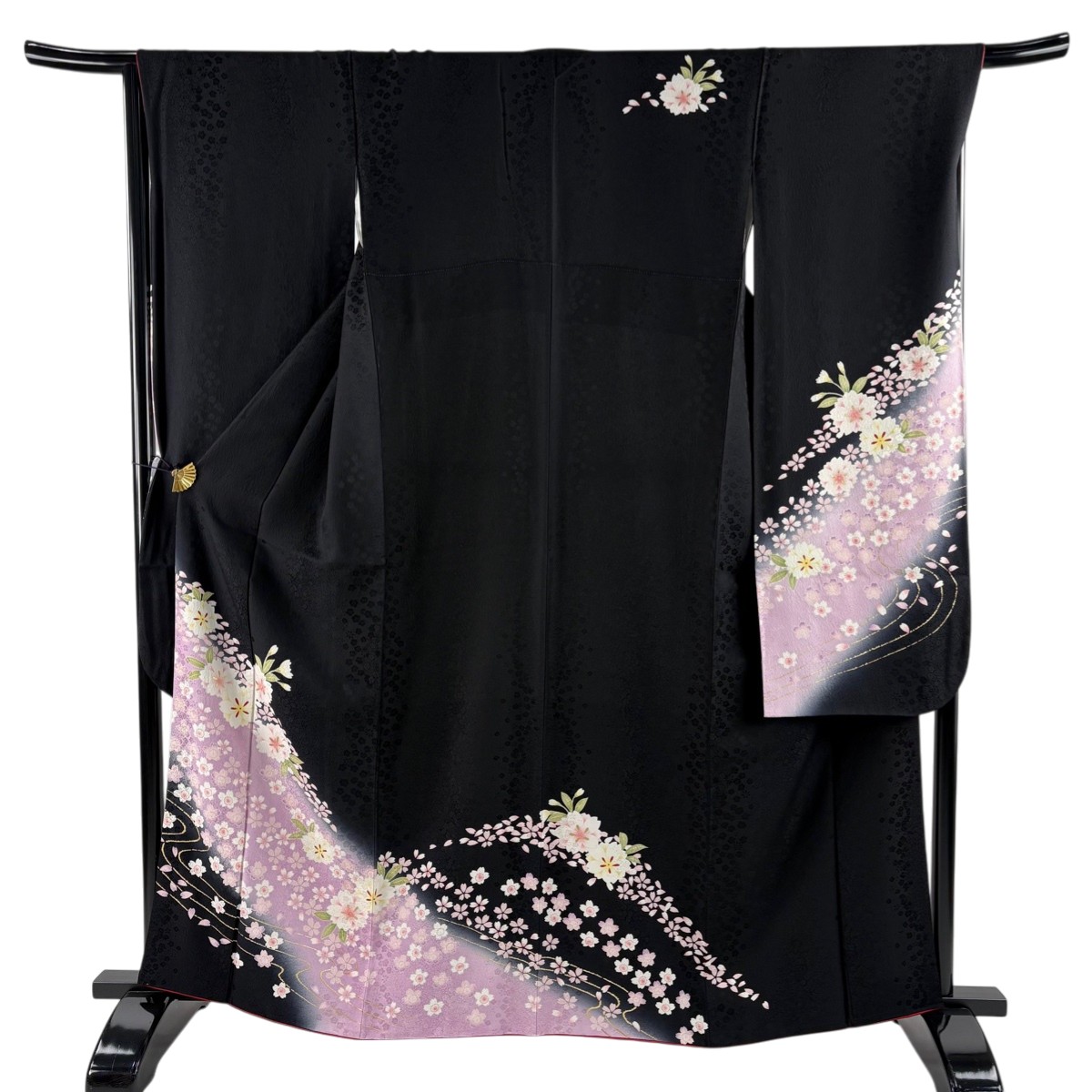 振袖 身丈163cm 裄丈66.5cm M 袷 桜 流水 金彩 染め分け 黒 正絹 名品 【中古】