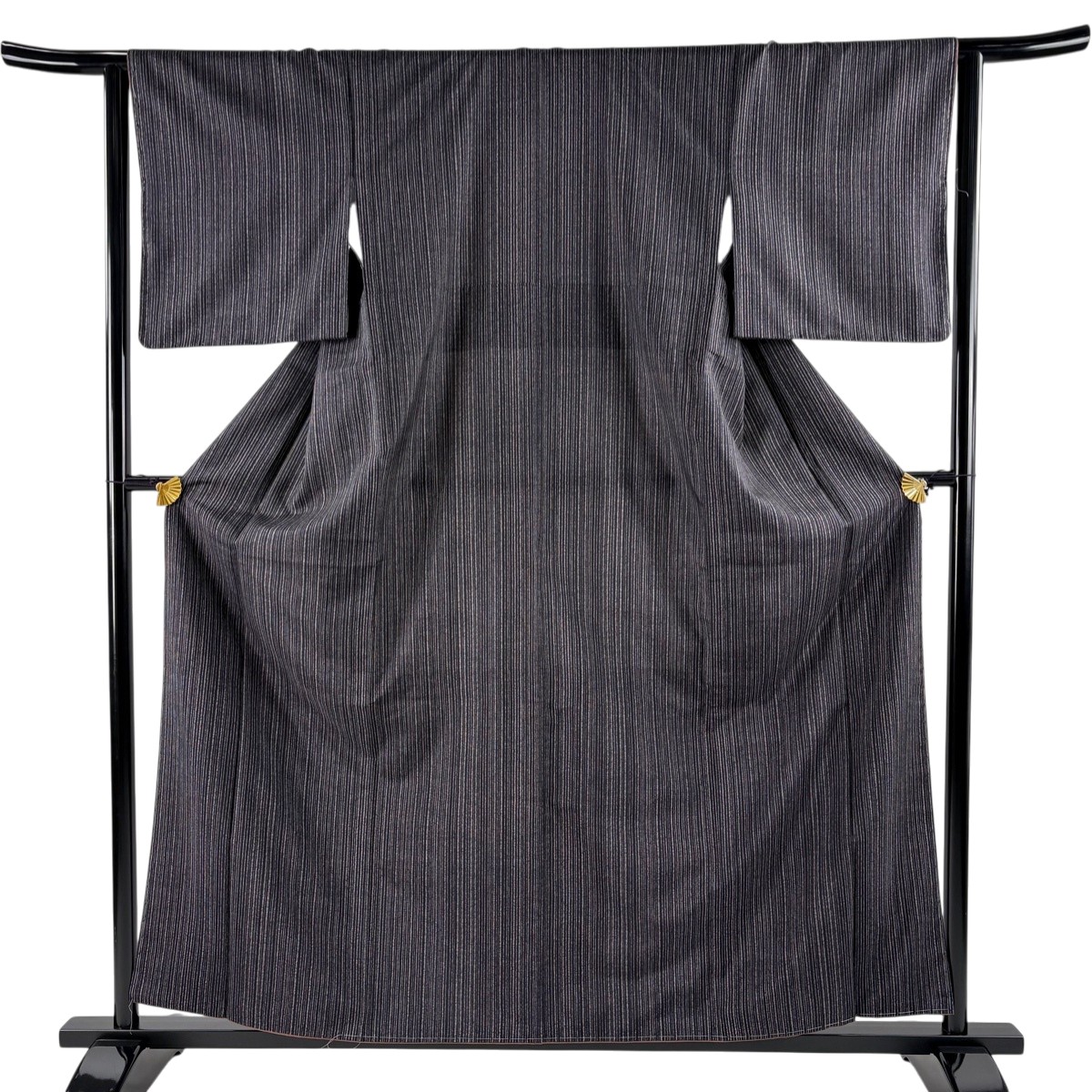 【美品】 大島紬 身丈159cm 裄丈64cm M 袷 縞 墨色 正絹 名品 【中古】
