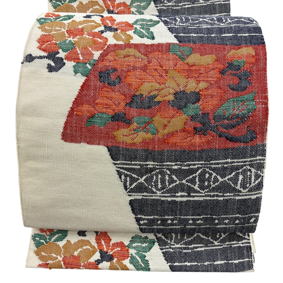 【美品】 名古屋帯 秀品 証紙あり 八寸名古屋帯 草花 クリーム 正絹 【中古】 9,204円