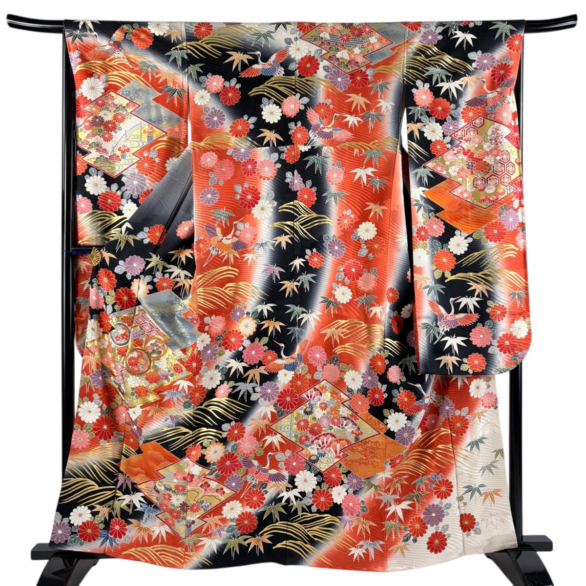 振袖 身丈161cm 裄丈65cm M 袷 松皮菱 松竹梅 金糸 金彩 朱色 正絹 名品 【中古】