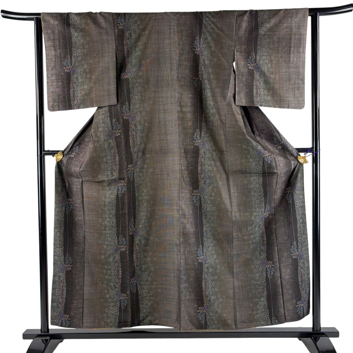 紬 身丈156cm 裄丈63cm S 袷 やまと 葉柄 花 焦茶色 正絹 名品 【中古】