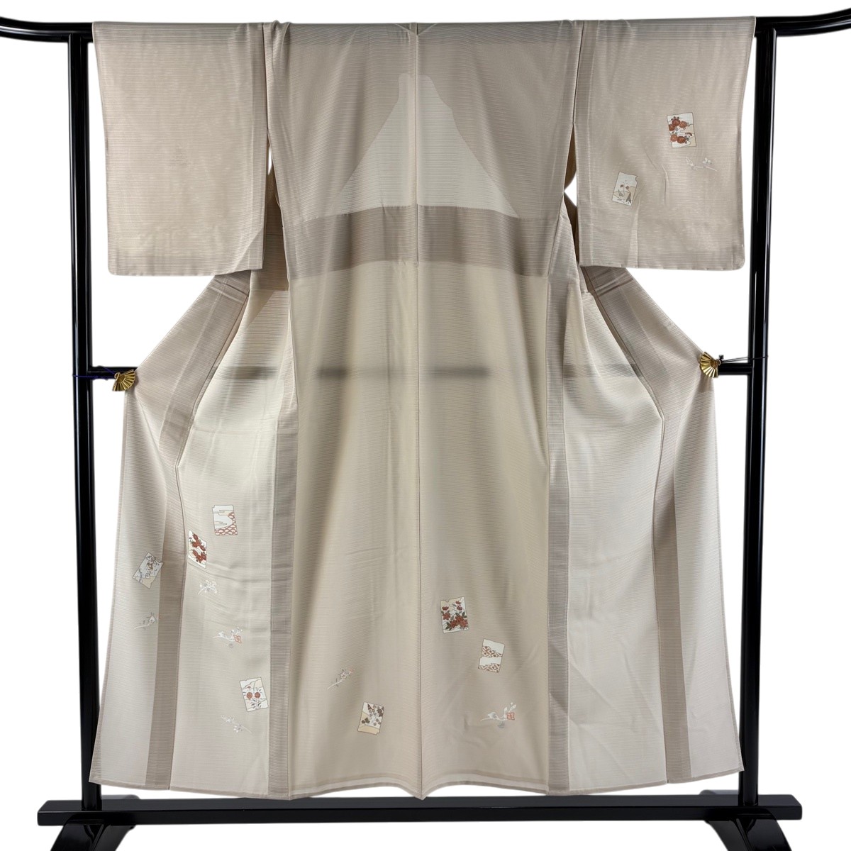 付下げ 身丈154cm 裄丈63.5cm S 薄物 絽 破れ色紙 草花 金彩 薄茶色 正絹 秀品 【中古】