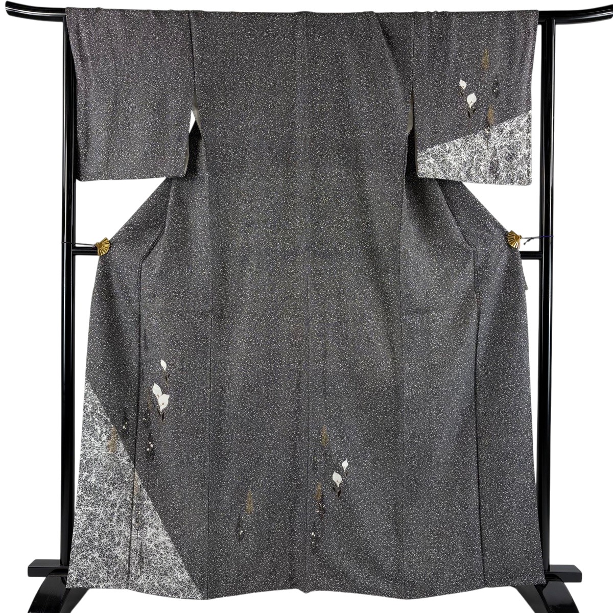 付下げ 身丈161.5cm 裄丈66cm M 袷 カラー 葉柄 金彩 黒灰 正絹 秀品 【中古】