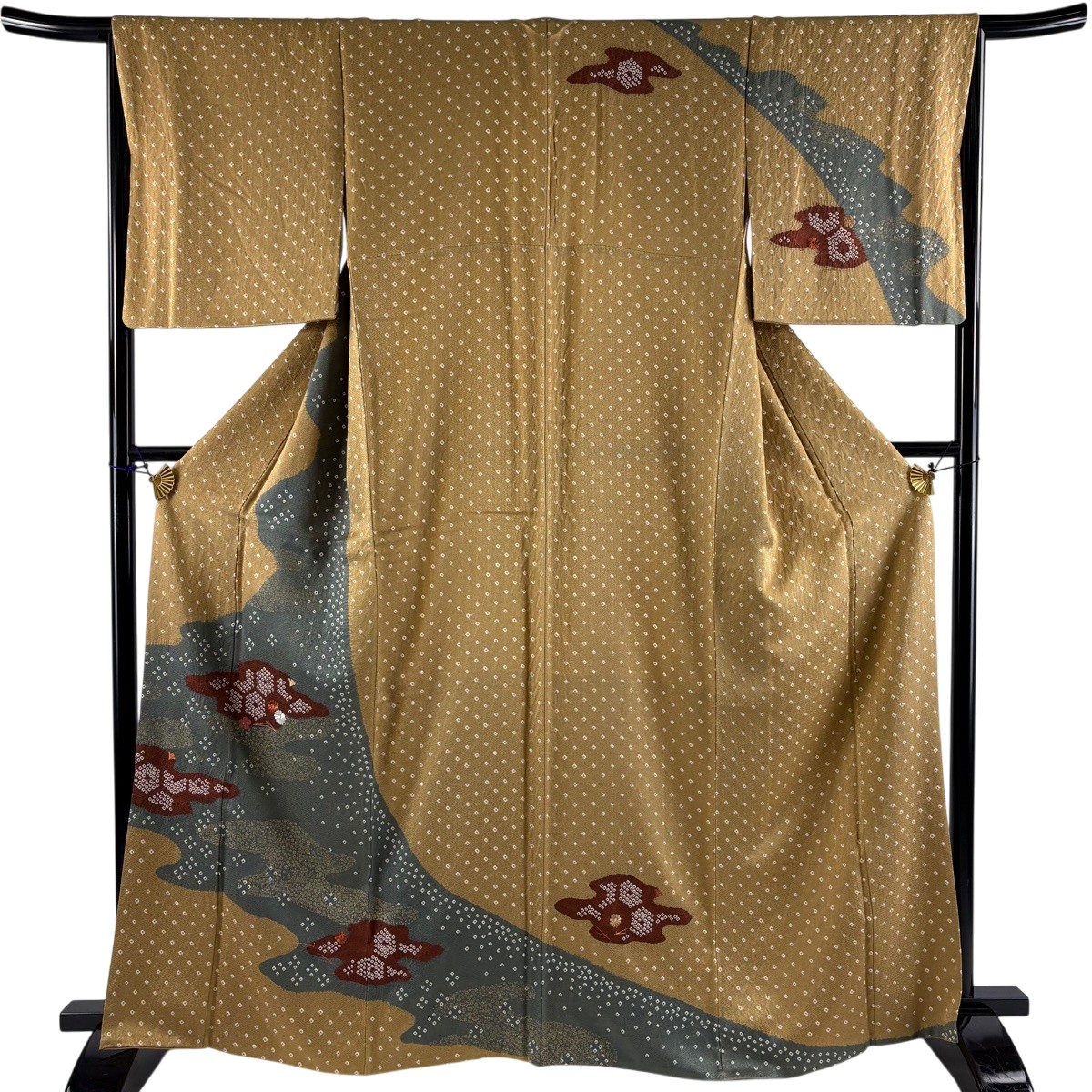 訪問着 身丈164.5cm 裄丈66.5cm M 袷 ますいわ屋 霞 菊 絞り 刺繍 黄土色 正絹 秀品 【中古】