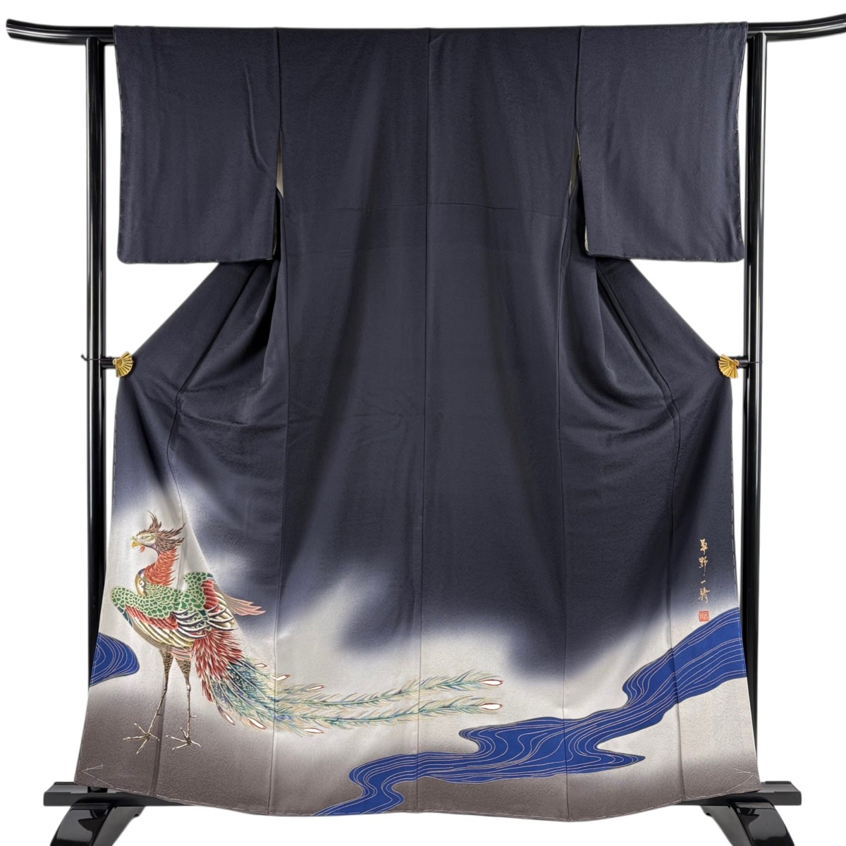 【美品】 色留袖 身丈160.5cm 裄丈62cm S 袷 草野一騎 落款あり 孔雀 流水 金彩 ぼかし 濃紺 正絹 名品 【中古】