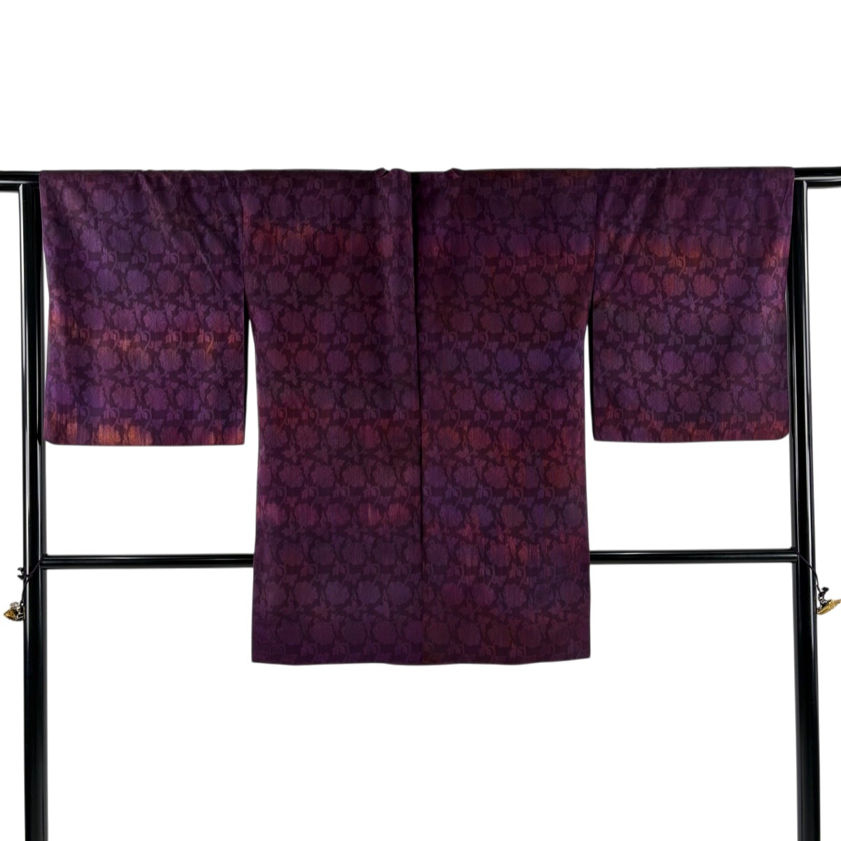 【美品】 道行 身丈84cm 裄丈64cm M 和装コート 角衿 能州紬 牡丹 紫 正絹 名品 【中古】