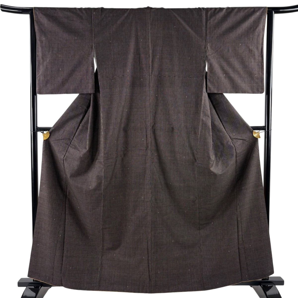 紬 身丈162cm 裄丈65cm M 袷 幾何学模様 焦茶色 正絹 秀品 【中古】