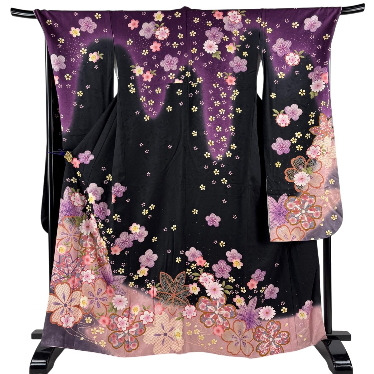 振袖 身丈165cm 裄丈70cm L 袷 桜 梅 箔 刺繍 黒 正絹 名品 【中古】