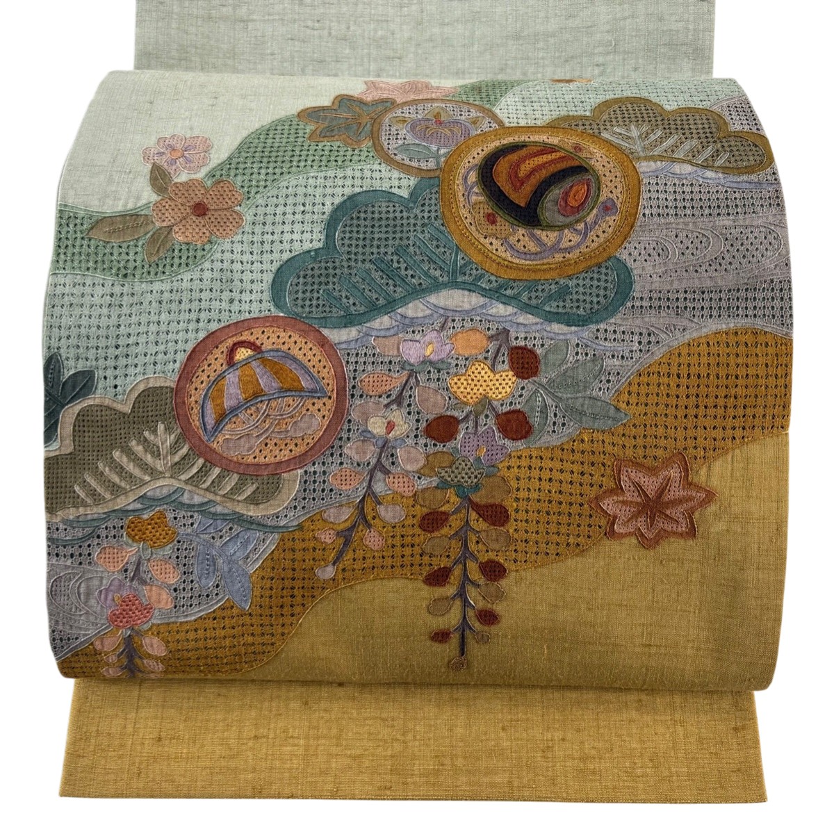 袋帯 名品 紬地 鎌倉文 宝尽くし 刺繍 灰緑 お太鼓柄 正絹 【中古】