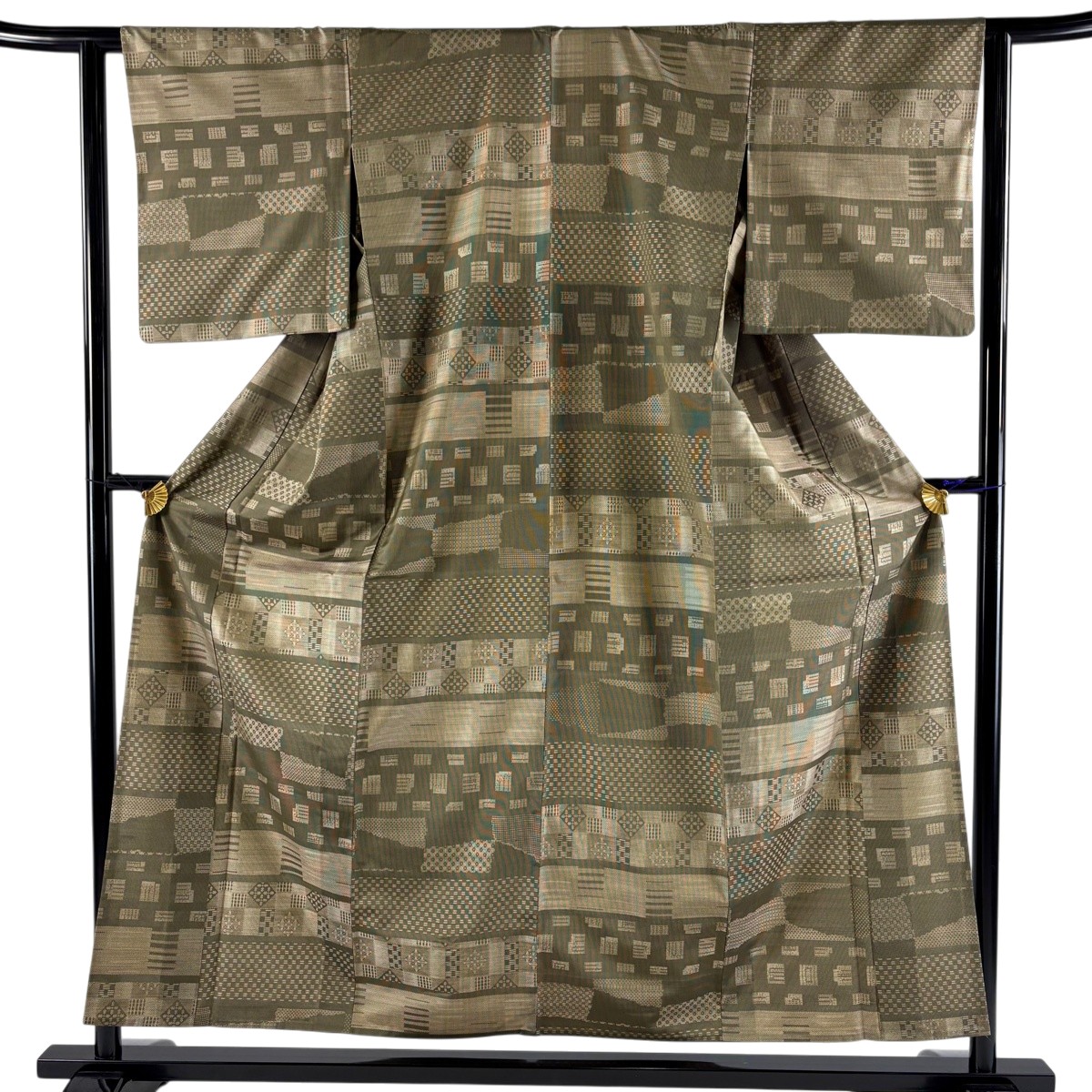 【美品】 紬 身丈156cm 裄丈61.5cm S 単衣 段縞 幾何学模様 茶緑色 正絹 秀品 【中古】