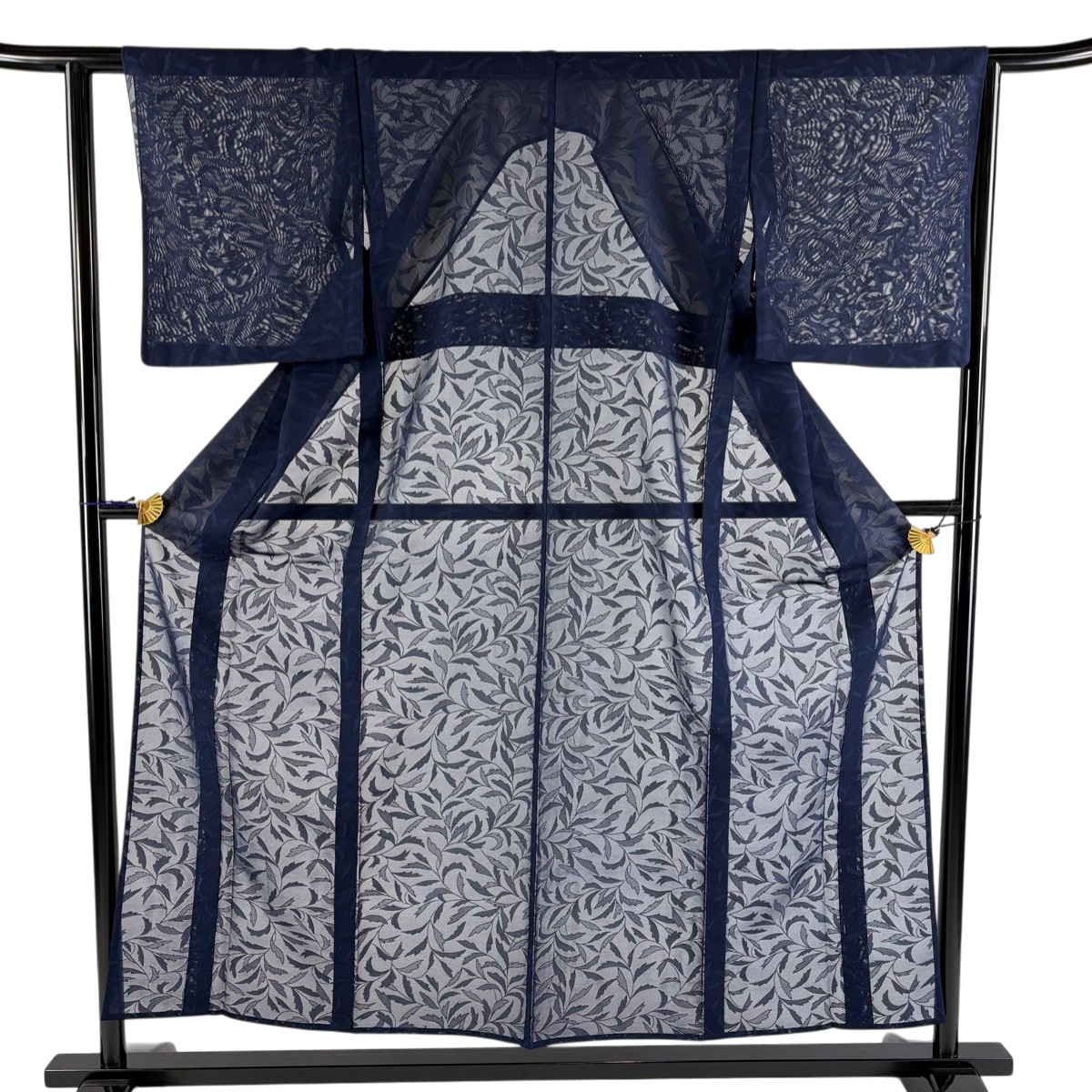 【美品】 小紋 身丈154cm 裄丈62cm S 薄物 葉柄 紋紗織 紺色 正絹 秀品 【中古】