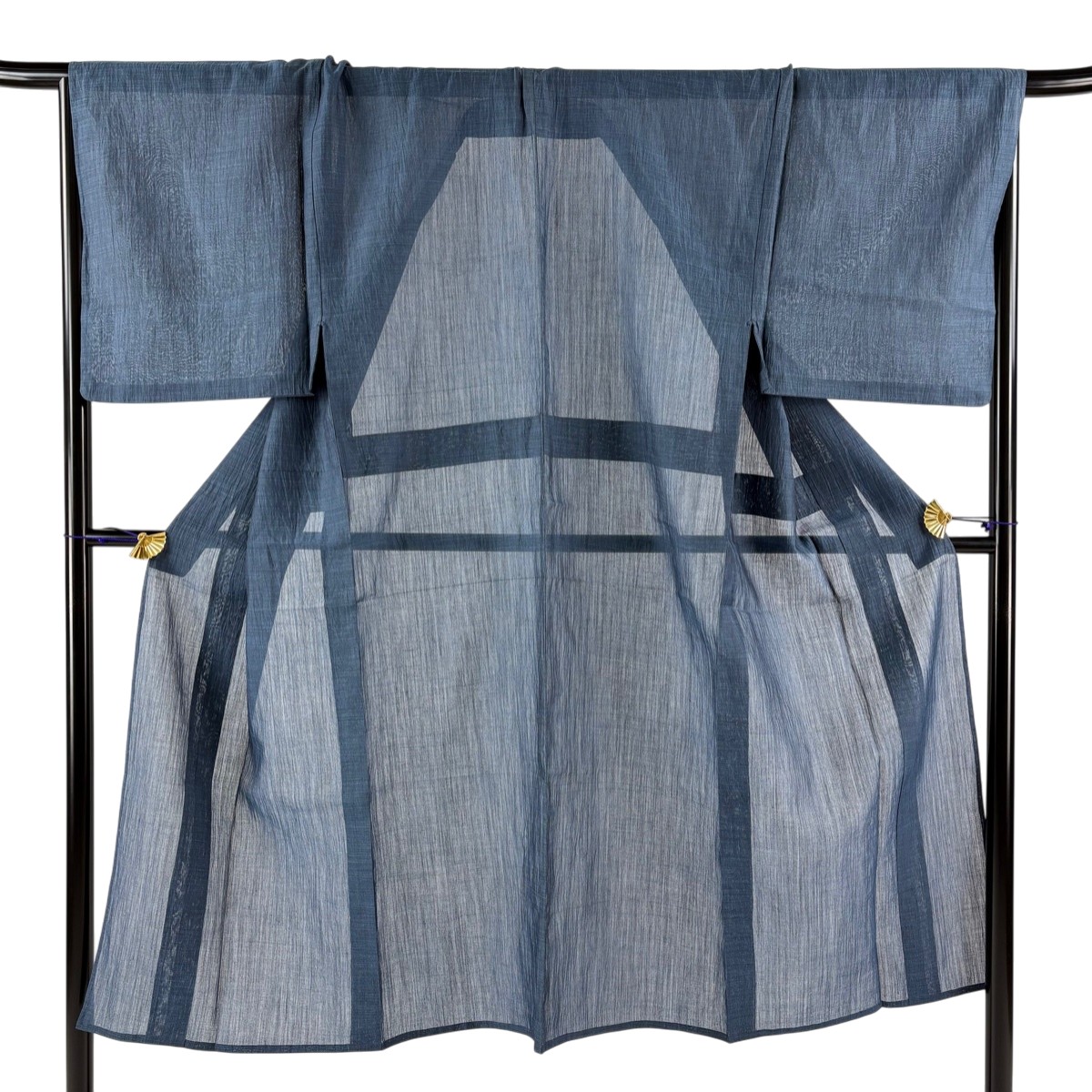 男着物 身丈140.5cm 裄丈70cm S 薄物 夏紬 藍色 麻 名品 【中古】